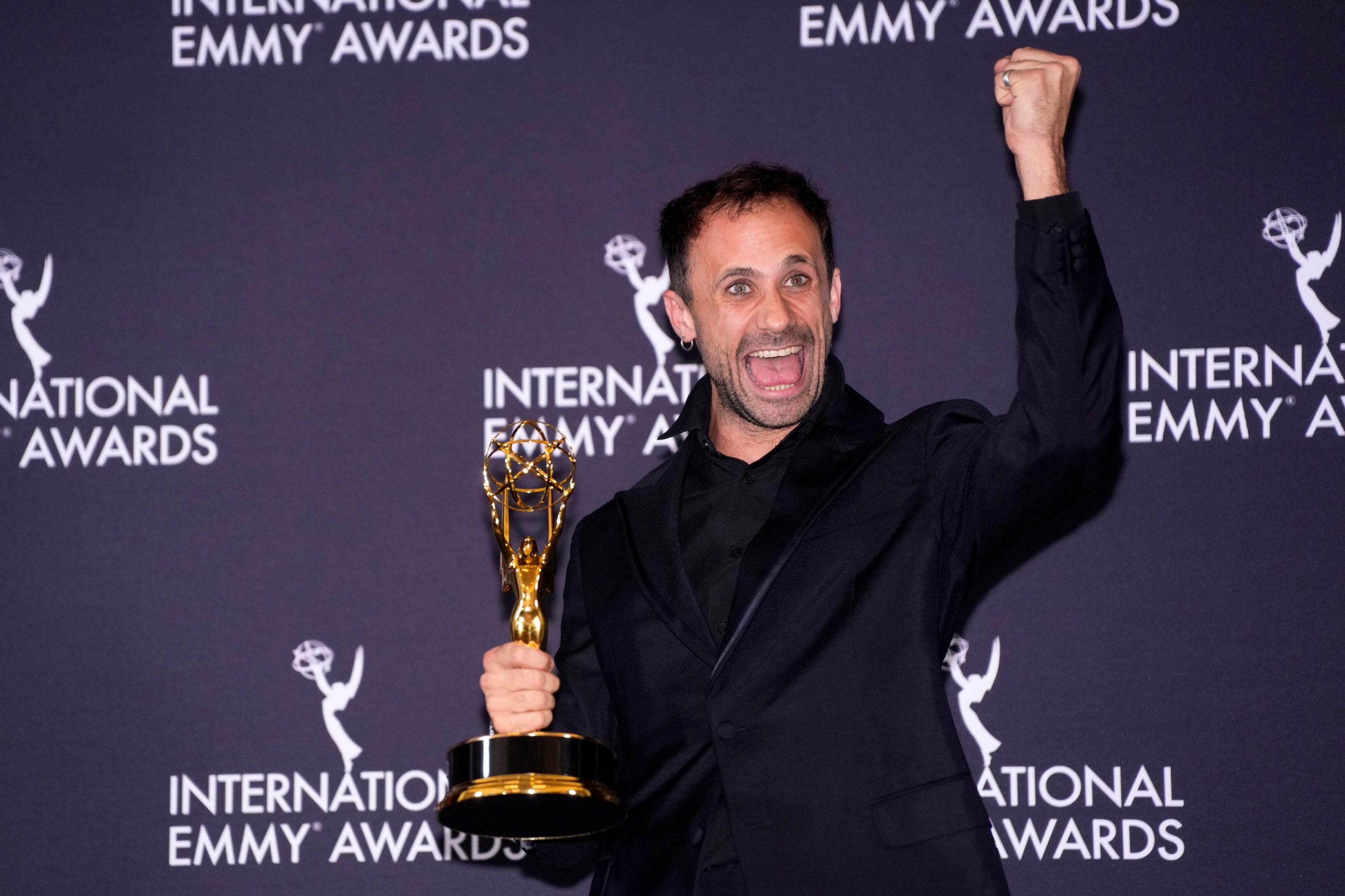 Oriol Pla, primer actor español en ganar el Emmy Internacional